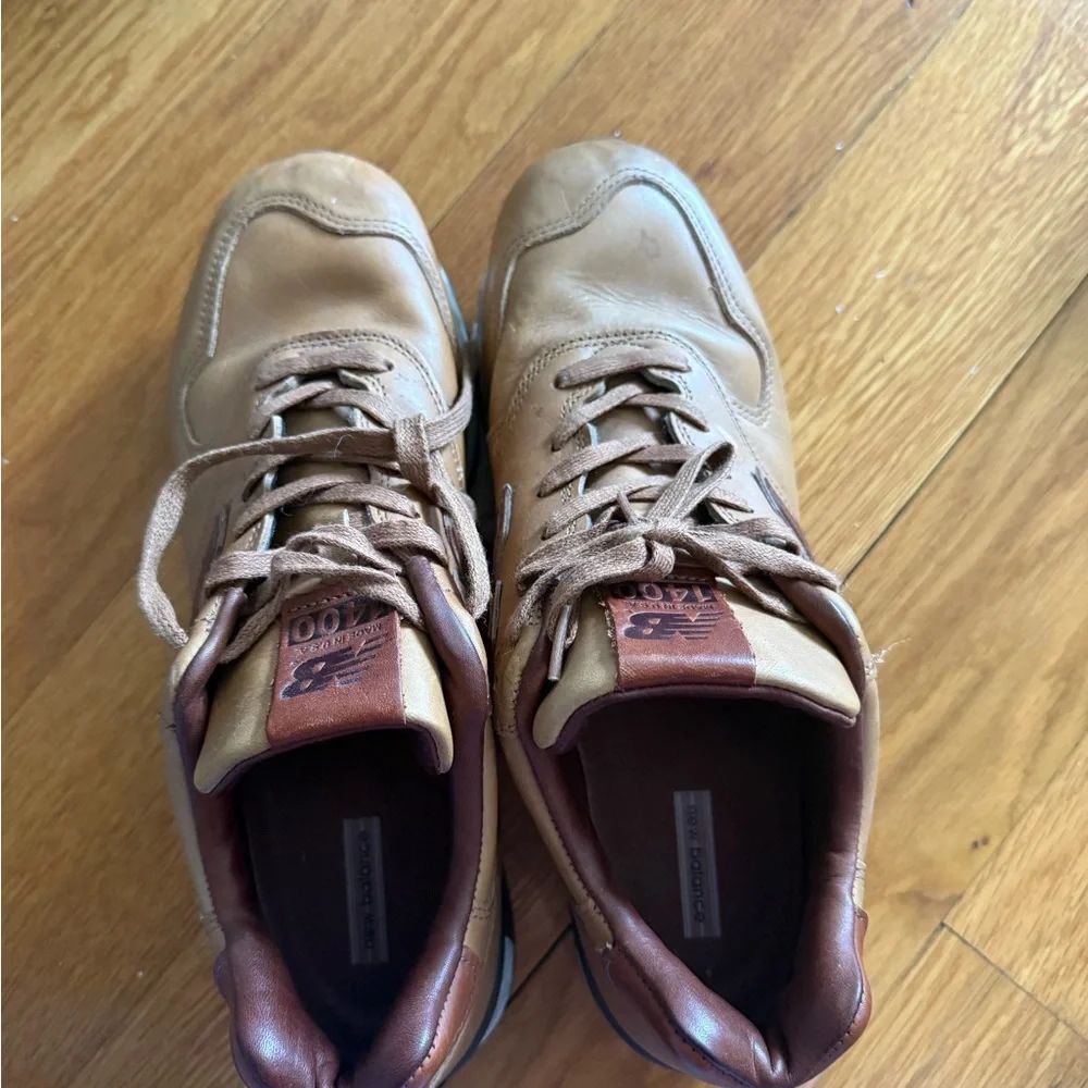 New Balance 1400 Men's Tan Leather Sneakers